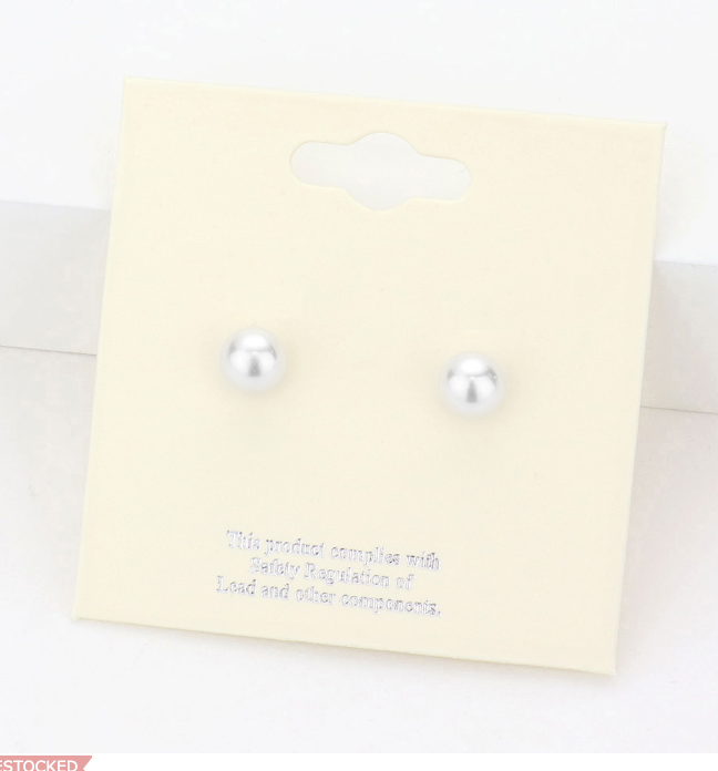 6mm Pearl Stud Earrings