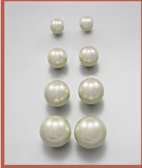 Cream Pearl  Earrings